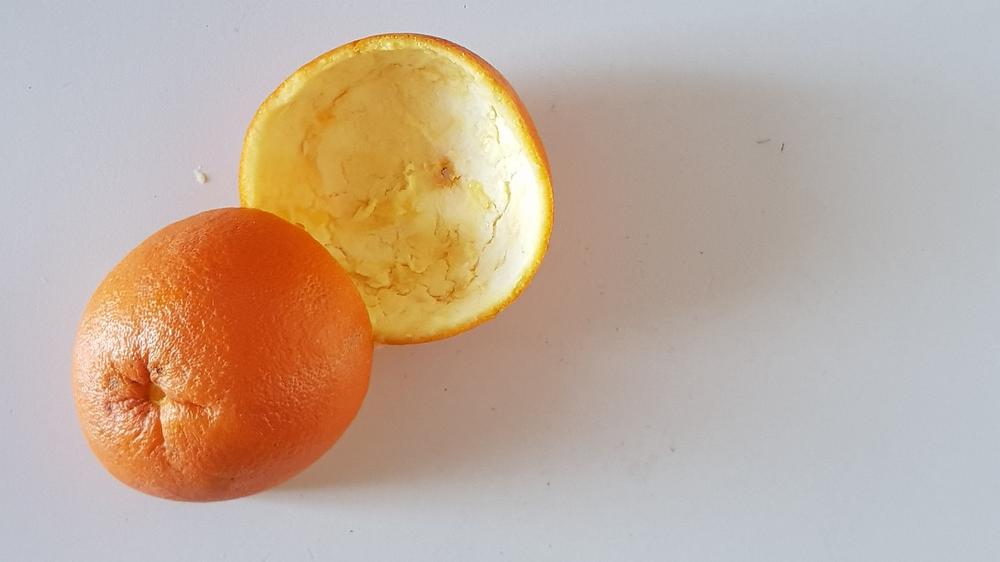 Tips for Using Orange Peels Effectively as a Cat Deterrent