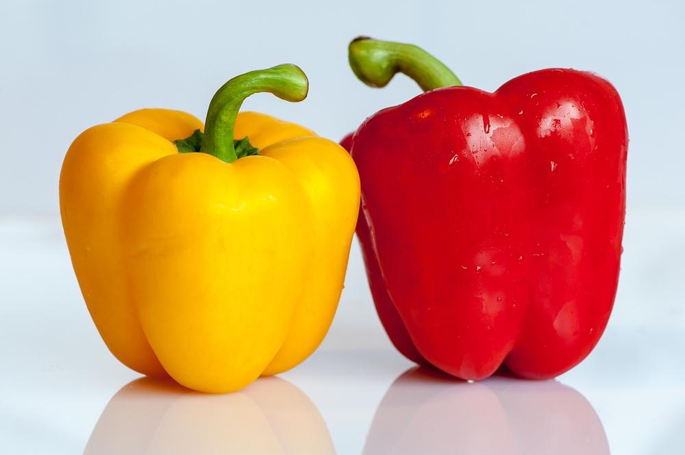 How to Safely Introduce Bell Peppers to Your Cat's Diet