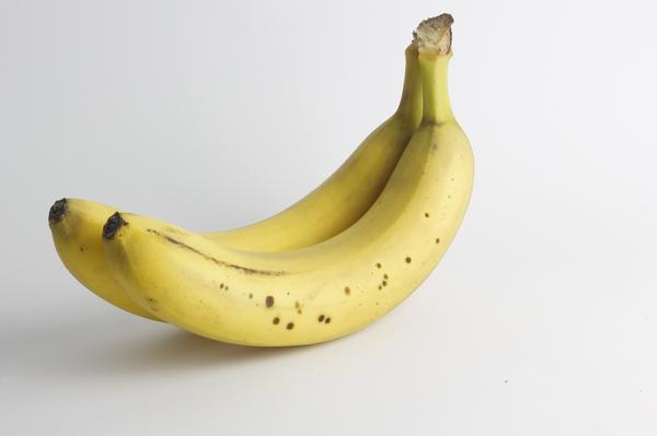 is banana toxic to cats